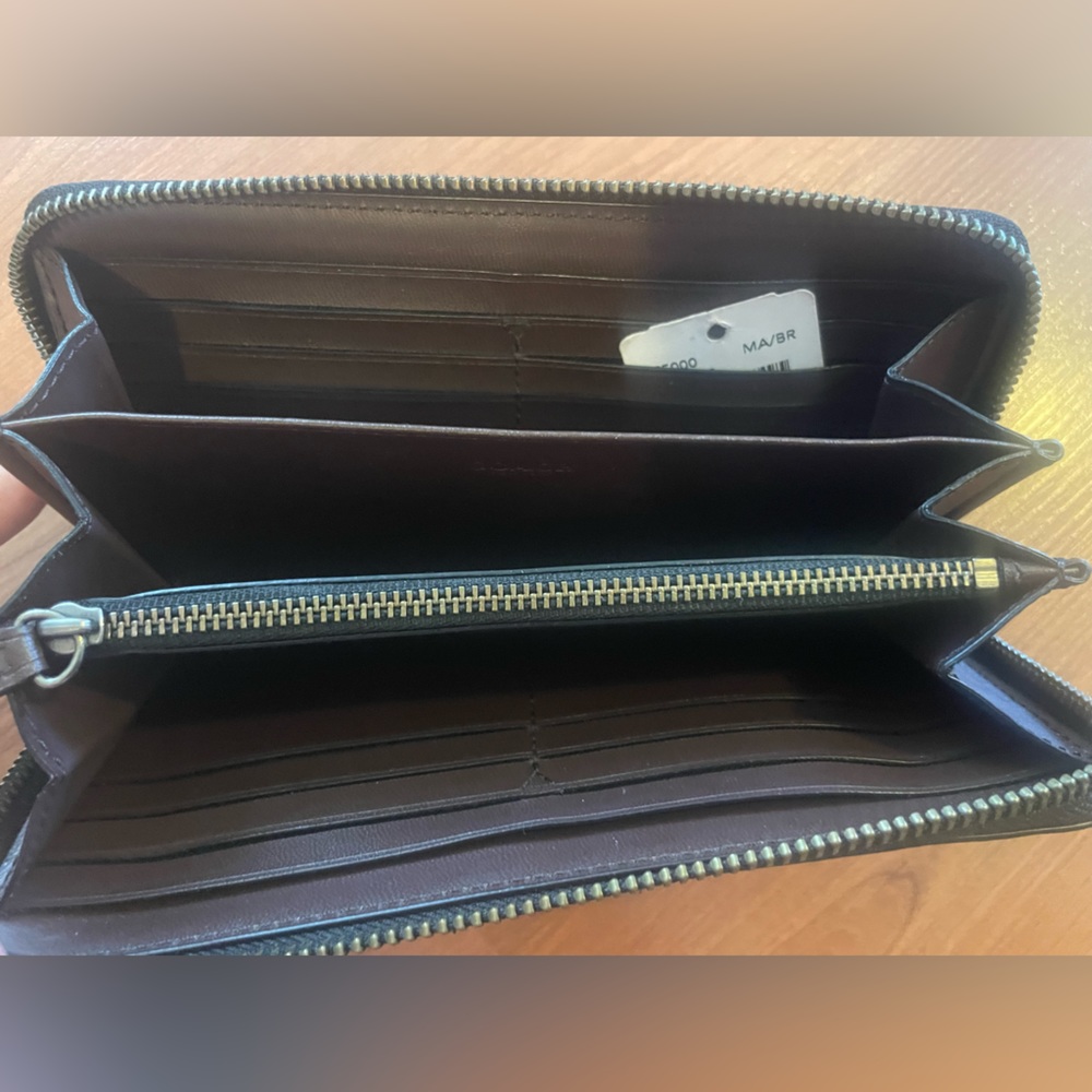 Coach Wallet - Picture 5 of 10
